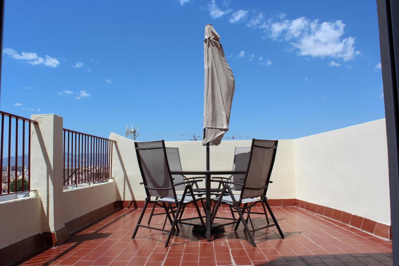 Beautiful Brand New 2 Bedroom Flat With Terrace Málaga Exteriör bild