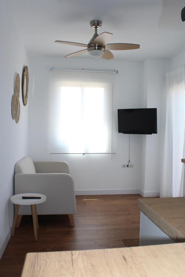 Beautiful Brand New 2 Bedroom Flat With Terrace Málaga Exteriör bild