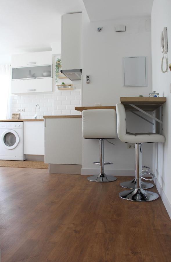 Beautiful Brand New 2 Bedroom Flat With Terrace Málaga Exteriör bild